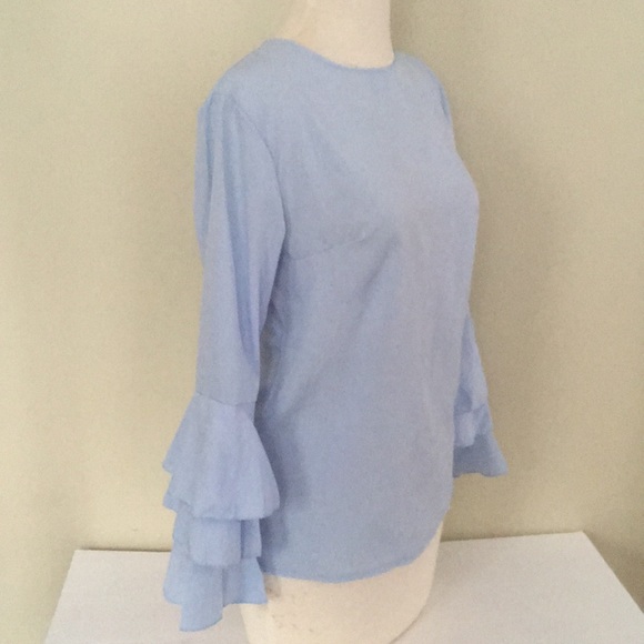 Blue top ruffled bell sleeves - Picture 4 of 5